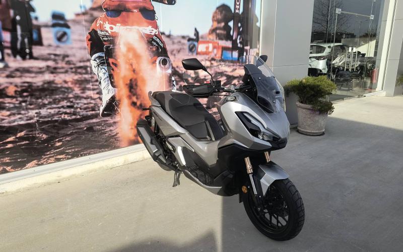 HONDA X-ADV 350